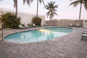 Ocean Drive Apartments
